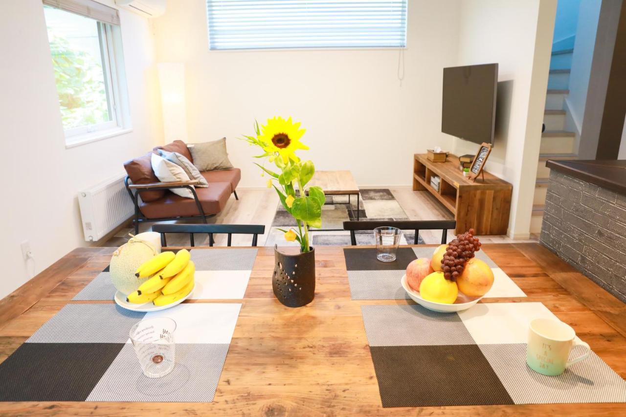 Teine White House Villa Sapporo Buitenkant foto