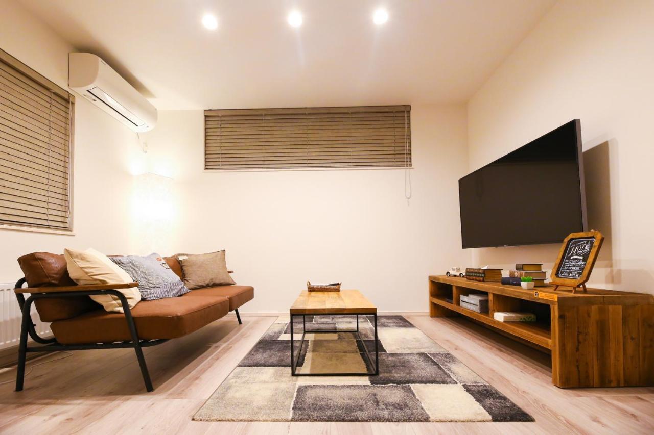 Teine White House Villa Sapporo Buitenkant foto