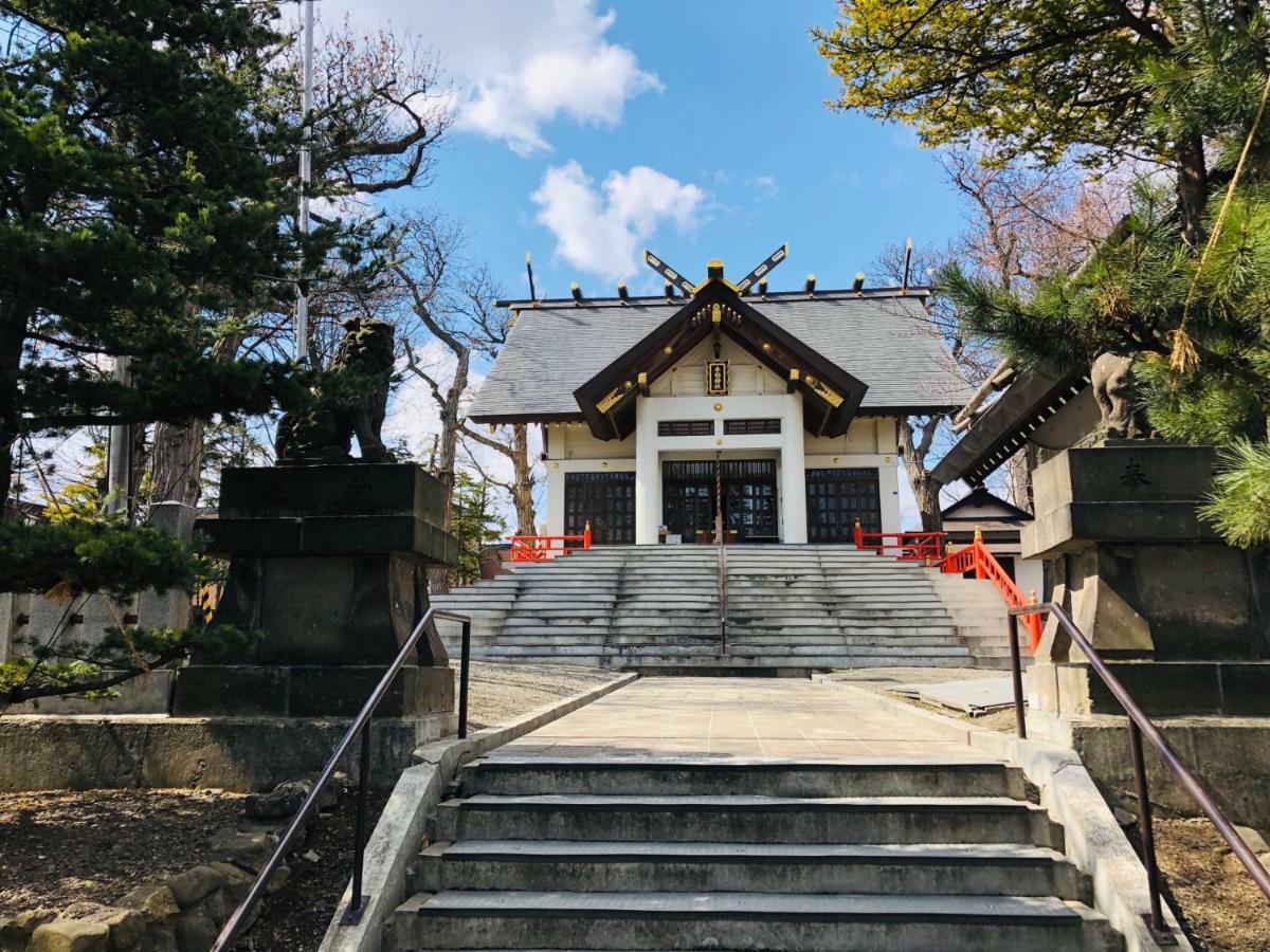 Teine White House Villa Sapporo Buitenkant foto
